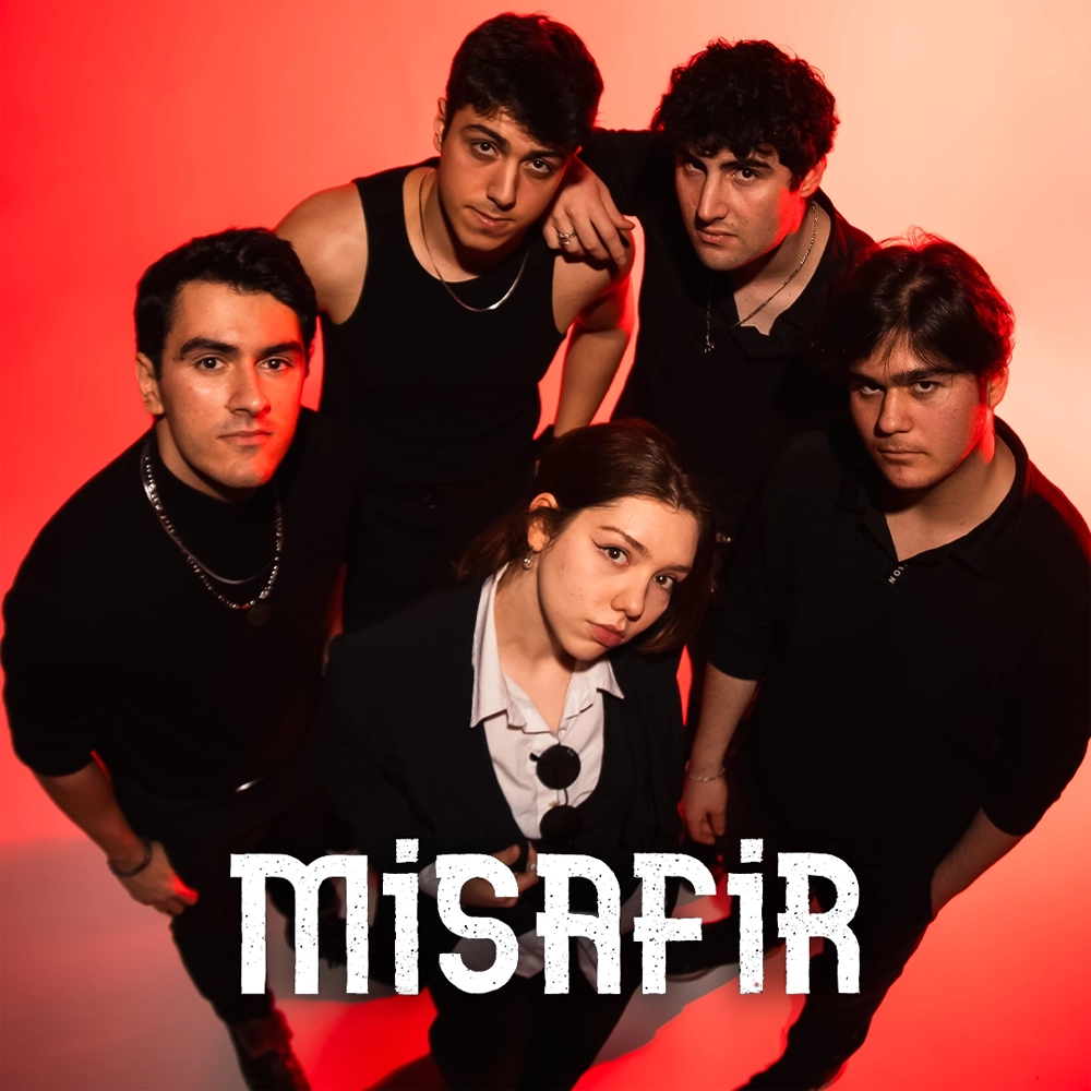 Sanatçı Görseli - Misafir